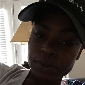 Meet your Posher, Aletha